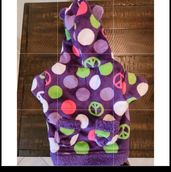 Dog Hoodie 🐕 used size small - Picture 2 of 3